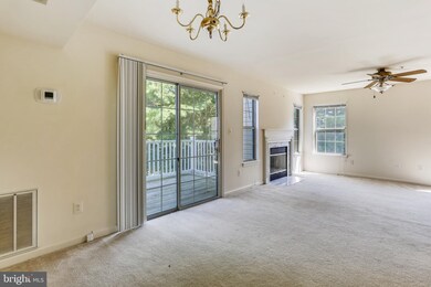 20044 Gateshead Cir, Germantown, MD 20876 - photo 7