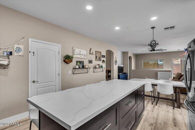 07-7Kitchen