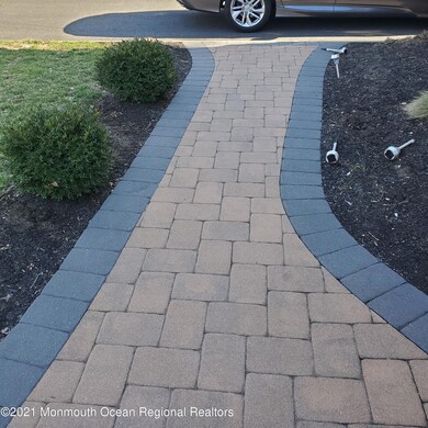 320 Broad St, Keyport, NJ 07735 - photo 5