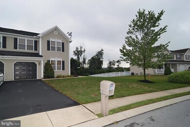 13 N Calais Dr, Reading, PA 19605 - photo 2