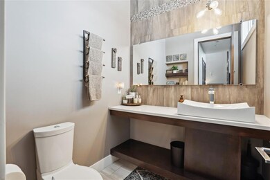 9220 NW 73rd St, Johnston, IA 50131 - photo 4