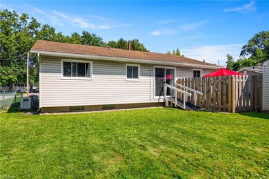 742 W Shore Blvd, Sheffield Lake, OH 44054 - photo 7