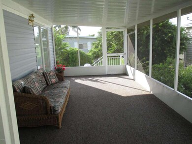 SCREEN PORCH