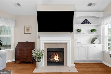 2135 Highland Gate Dr, Cumming, GA 30040 - photo 3