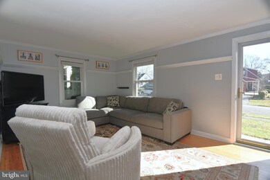 915 Birch Rd, Hellertown, PA 18055 - photo 4