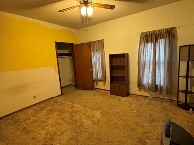 1701 Kennedy Ave, Parsons, KS 67357 - photo 4