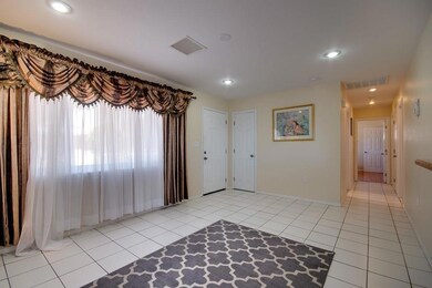 7300 Wilcox Dr, El Paso, TX 79915 - photo 7