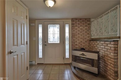 4622 Shankweiler Rd, Orefield, PA 18069 - photo 3