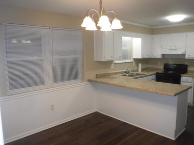 Full view of dining area, food bar and k