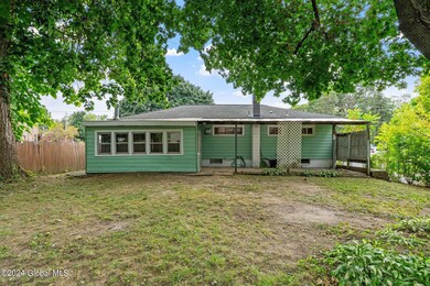 24 Massachusetts Ave, Rensselaer, NY 12144 - photo 5