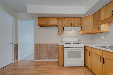 103 Straford Ct, Decatur, IN 46733 - photo 4