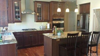 Remodeled Kitchen w/Center Island, Walk in Pantry