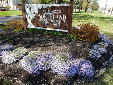 3939 Karl Rd unit 304, Columbus, OH 43224 - photo 3