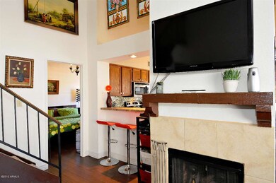 2226 W Beaubien LN_Fireplace