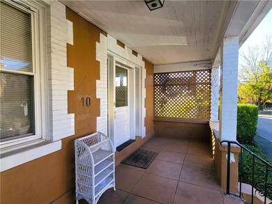 10 Braman St unit 3, Newport, RI 02840 - photo 2