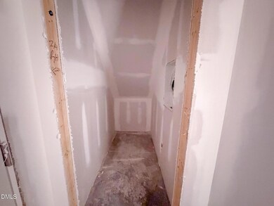 591 Beacon Hill Rd unit 34, Lillington, NC 27546 - photo 6