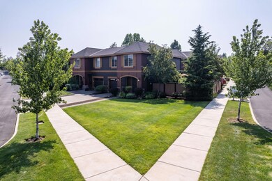 20257 Ellie Ln, Bend, OR 97701 - photo 3