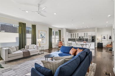 3926 Holland Ave unit 102, Dallas, TX 75219 - photo 3