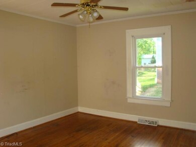 541 N Mccrary St, Asheboro, NC 27205 - photo 6