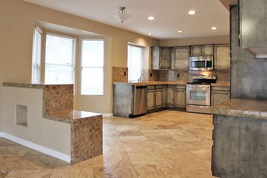 Eat In Kitchen