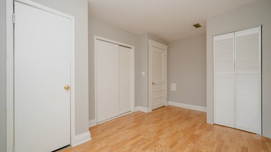 2316 W Superior St unit 3W, Chicago, IL 60612 - photo 6
