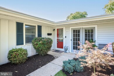 415 Patrick Ln, Herndon, VA 20170 - photo 5