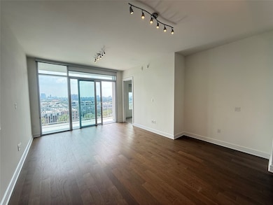3300 Main St unit B1.1105, Houston, TX 77002 - photo 3