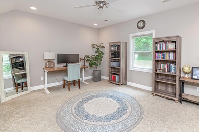 2 E Clarkson Rd unit B, Columbia, MO 65203 - photo 5