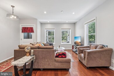 1054 Stuyvesant Ave, Trenton, NJ 08618 - photo 6