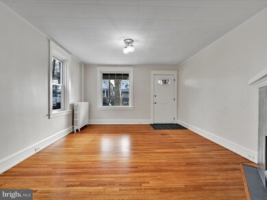 615 Crescent Ave, Reading, PA 19605 - photo 4