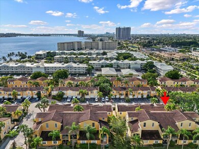 1015 Lake Shore Dr unit 105, West Palm Beach, FL 33403 - photo 6