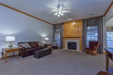 2301 Richland Dr, Edmond, OK 73012 - photo 6