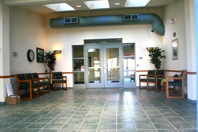 Shore Gate Village Grand Condominium unit 109, South Amboy, NJ 08879 - photo 5