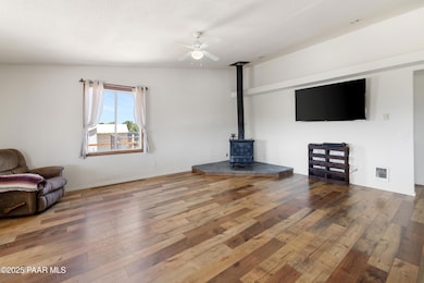 8910 S Steven Trail, Kirkland, AZ 86332 - photo 7