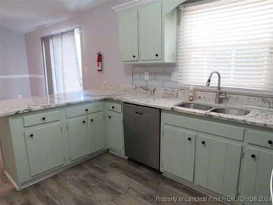 760 Ashbrook Rd, Fayetteville, NC 28314 - photo 4