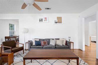 5214 Robertson St, Houston, TX 77009 - photo 5