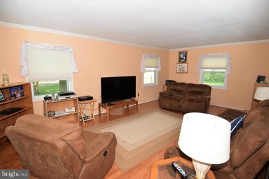 12613 Knowledge Ln, Bowie, MD 20715 - photo 5