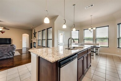 900 Royse Ridge Rd, Ennis, TX 75119 - photo 4