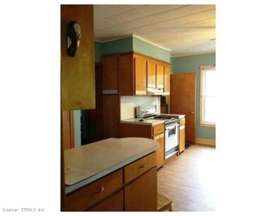 12 Bellrose St unit n/a, Stafford Springs, CT 06076 - photo 3