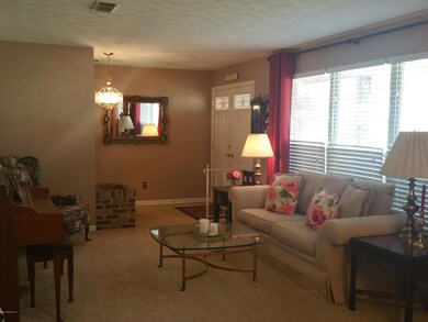 8552 Burkhall St, Jacksonville, FL 32211 - photo 5