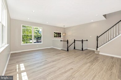 1516 S Rambling Way, Frederick, MD 21701 - photo 3