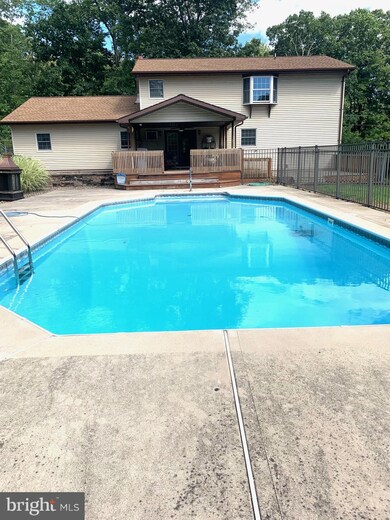 40 Academy Ln, Ashland, PA 17921 - photo 7