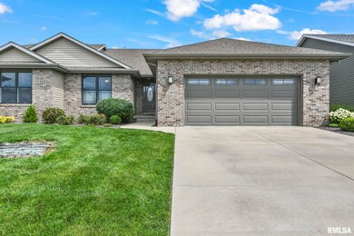 3309 Grassmere Dr, Springfield, IL 62711 - photo 2