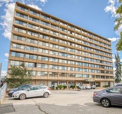 Madison Tower Condominimums unit 1015, Worcester, MA 01608 - photo 3