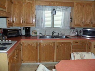 Kitchen. Kitchen with oak cabinets