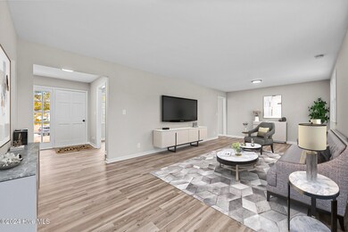 1_photo-608-shadowwood-drive