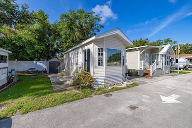 1983 Fortune Rd unit r 4, Kissimmee, FL 34744 - photo 2