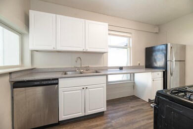 138 E Read St, Marcellus, MI 49067 - photo 7