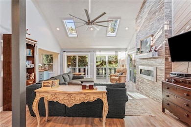 505 Torrey Ct, Virginia Beach, VA 23454 - photo 6