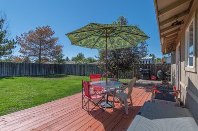 1748 SW 35th St, Redmond, OR 97756 - photo 7